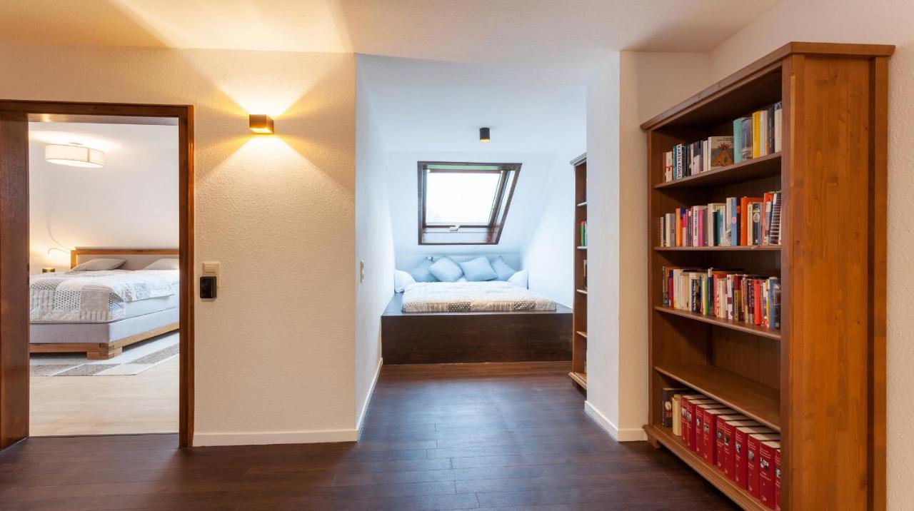 98 Qm Im Allgaeu, Balkon Und Parkplatz Apartment