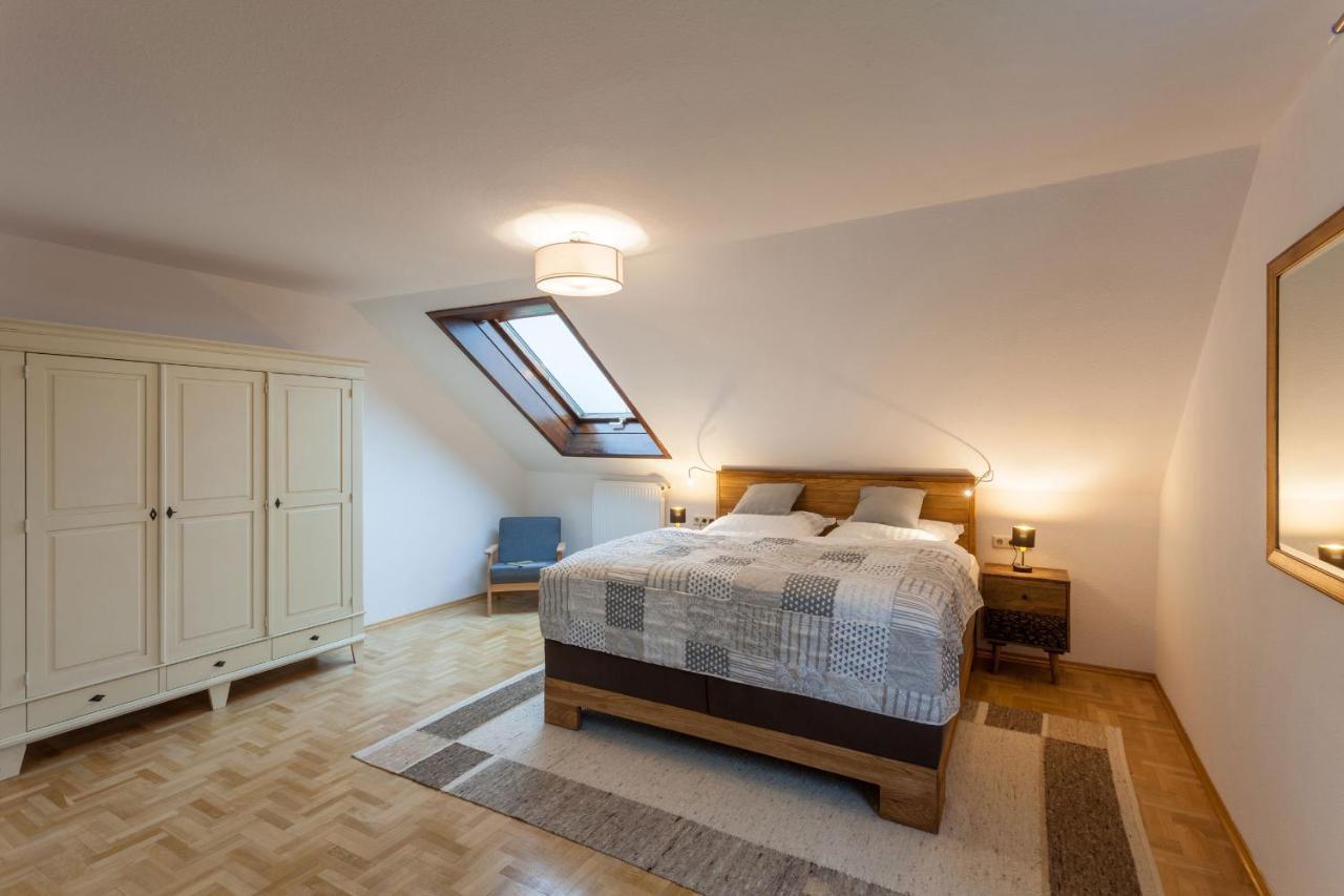 Apartment 98 Qm Im Allgaeu, Balkon Und Parkplatz *